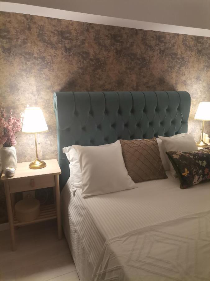 Apartament Unirii Lejlighed Bukarest Eksteriør billede